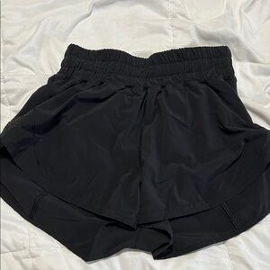 lululemon track that high-rise shorts 3” inseam lined